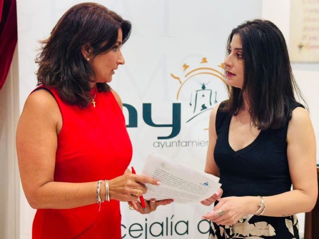 Los mayores de Lorca podrán aprender informática, realizar gestiones online o hacer videollamadas gracias al programa Tecno-Mayores - 3, Foto 3