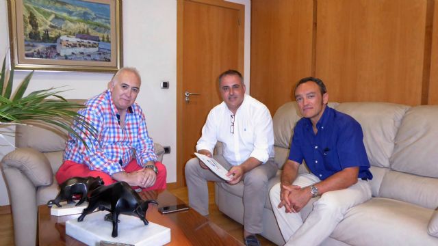 Informan al Colegio Oficial de Veterinarios del decreto de simplificación administrativa - 1, Foto 1