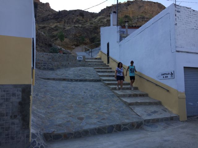 Finalizado nuevo sendero turístico que une la calle Cantarerías con el Subidor al Castillo - 1, Foto 1