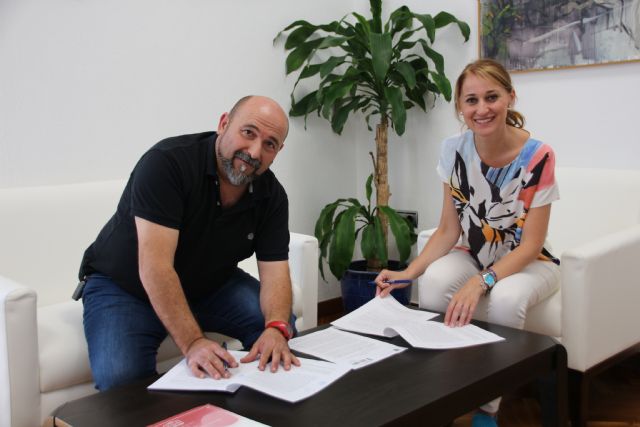 El Ayuntamiento renueva el convenio para el mantenimiento y conservacin del Parque Industrial, Foto 2