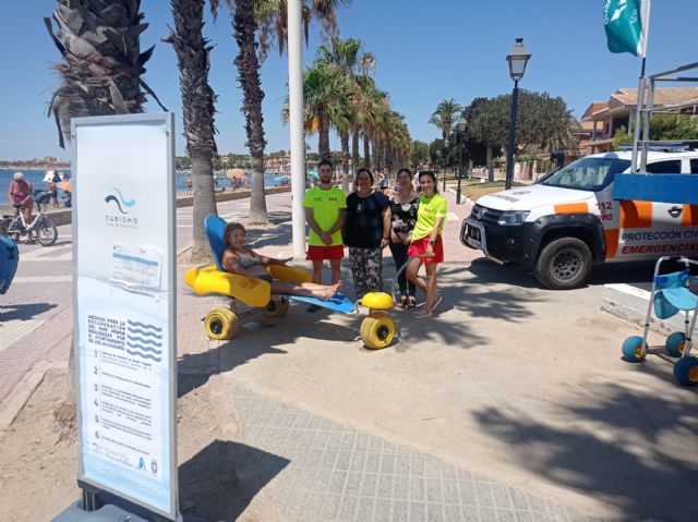 Seis playas de Los Alcázares ofrecen el servicio gratuito de baño asistido - 3, Foto 3