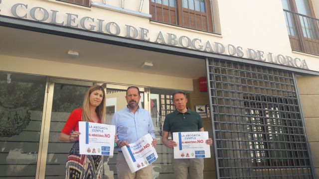 El PP respalda la protesta de los abogados del turno de oficio que acumulan más de 4 meses sin cobrar por la pésima gestión del gobierno sociocomunista - 2, Foto 2