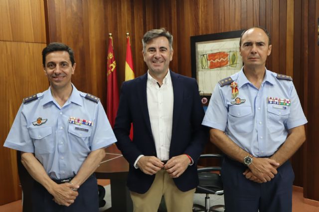 El alcalde de San Pedro del Pinatar recibe al Coronel Director de la AGA y al que será su sucesor - 1, Foto 1
