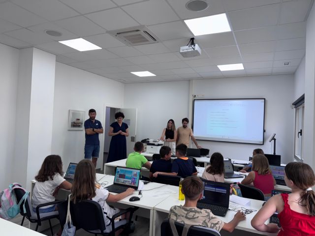 Gran éxito de asistencia al 'Campamento Digital' para jóvenes de 9 a 17 años de Puerto Lumbreras - 1, Foto 1