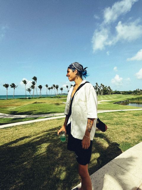 Iza M estrena “Playita”, el himno refrescante del verano - 2, Foto 2