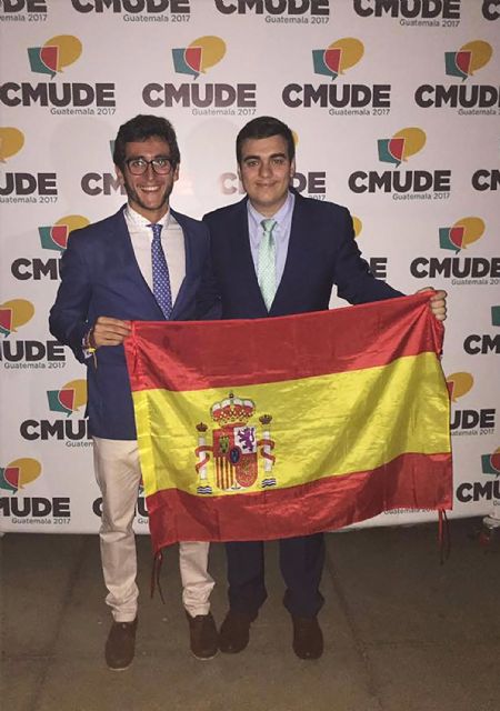 El torreño Manuel García, cuarto en el Mundial Universitario de debate celebrado en Guatemala - 2, Foto 2