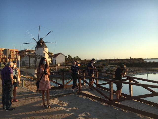 Los talleres de fotografía permiten a sus participantes descubrir los secretos del amanecer y anochecer en el Mar Menor - 1, Foto 1