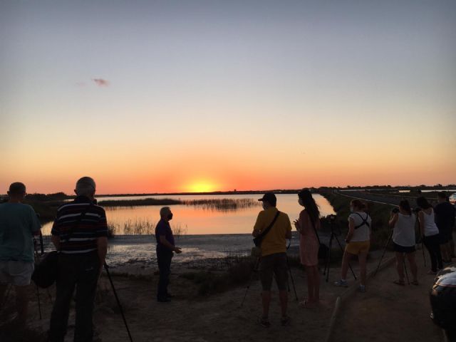 Los talleres de fotografía permiten a sus participantes descubrir los secretos del amanecer y anochecer en el Mar Menor - 2, Foto 2