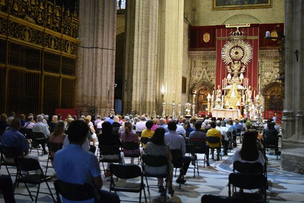 En Santa y Metropolitana Iglesia Catedral de Sevilla se celebra los cultos a la Patrona de Sevilla y sus Archidiócesis - 2, Foto 2