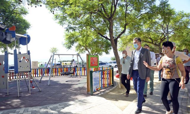 El Ayuntamiento recupera el parque Río Ebro de La Ñora, un espacio de 1.300 m2 de ocio familiar para todas las edades - 1, Foto 1