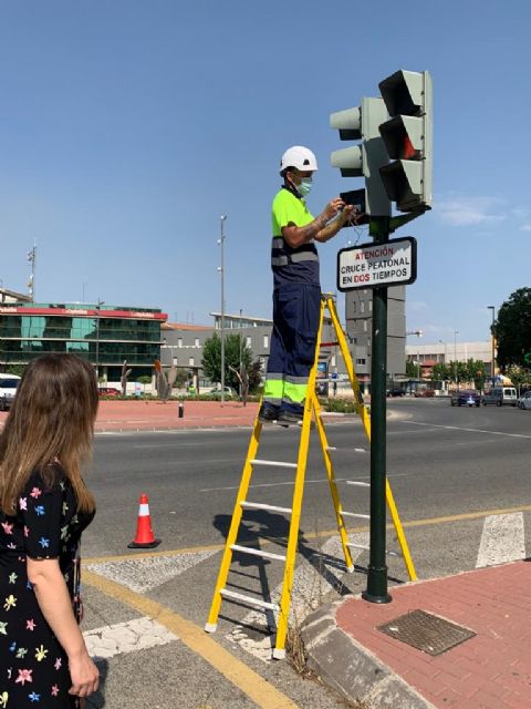 Tráfico desarrolla un plan especial para garantizar la fiabilidad y evitar el deterioro de las instalaciones semafóricas - 3, Foto 3
