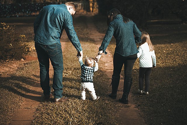 Cuidados bucodentales en familia, la mejor manera de reforzar vínculos entre hermanos - 1, Foto 1