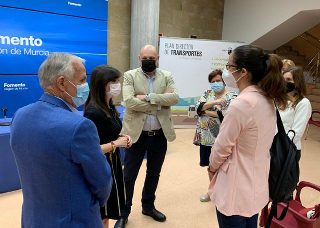 Molina de Segura dispondrá de un nuevo itinerario de autobuses que conectará con el centro comercial Thader y la Plaza Circular - 1, Foto 1