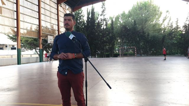 El pedáneo de VOX denuncia el estado de insalubridad de la pista semicubierta del parque de la Copa de Bullas - 1, Foto 1