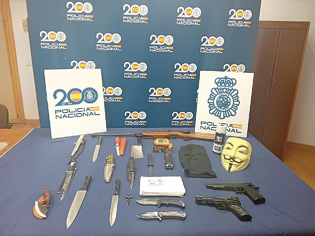 La Policía Nacional detiene a una persona que señalaba y amenazaba a agentes de las FFCCSE a través de redes sociales - 1, Foto 1