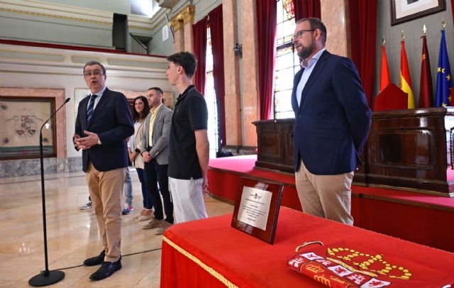 El Ayuntamiento de Murcia reconoce la trayectoria de Máximo Quiles, el joven piloto murciano que brilla en el Mundial de Moto3 - 3, Foto 3