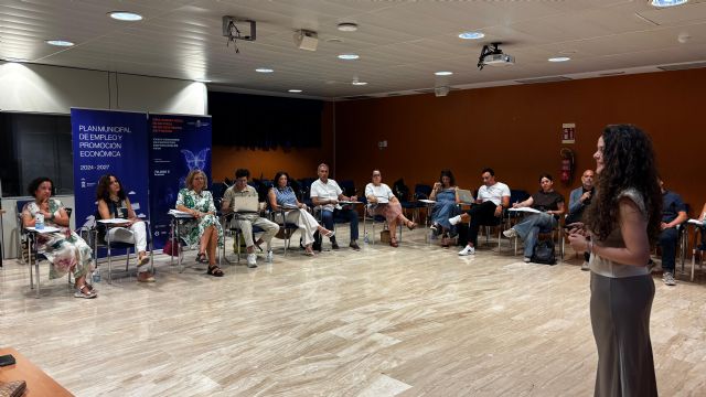 Murcia selecciona los proyectos finalistas del XXXIV Concurso de Proyectos Empresariales, que repartir� 70.000 euros en premios