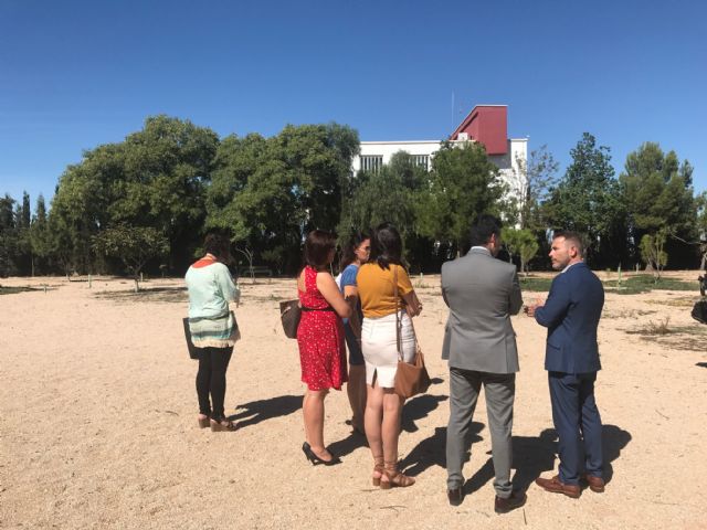 El Alcalde de Torre-Pacheco, y el director general de Formación Profesional y Enseñanzas de Régimen Especial visitan el Instituto de Educación Secundaria Gerardo Molina. - 3, Foto 3