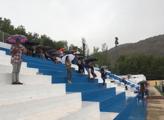 Mateos vuelve a solicitar la instalación de una cubierta sobre las gradas del Mundial 82 - 1, Foto 1