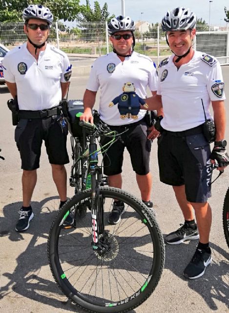 La Policía de San Pedro del Pinatar recauda 336,75 euros para la lucha contra el cáncer infantil - 4, Foto 4