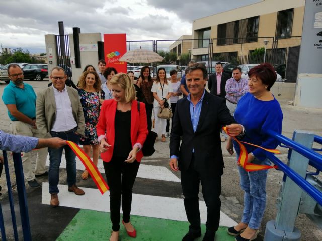 El Ayuntamiento de Molina de Segura invierte 115.000 euros en la mejora de la accesibilidad peatonal al Centro ASTRADE desde la Avenida del Chorrico - 3, Foto 3