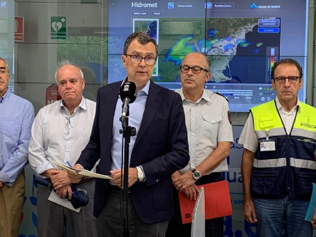 El Ayuntamiento despliega a la totalidad de efectivos y servicios municipales ante una alerta roja sin precedentes - 1, Foto 1