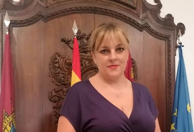 IU-Verdes Lorca pide la puesta en marcha del 'cheque concilia municipal' para familias trabajadoras afectadas por la enseñanza semipresencial - 1, Foto 1