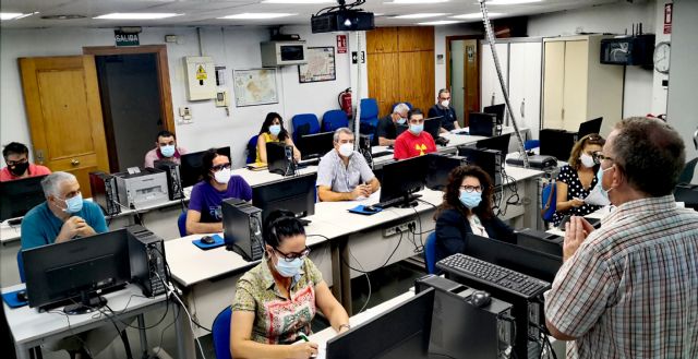 El lunes comienza la labor de los 15 técnicos municipales COVID colaboradores de los centros de salud puestos a disposición del SMS por el Ayuntamiento de Molina de Segura - 2, Foto 2