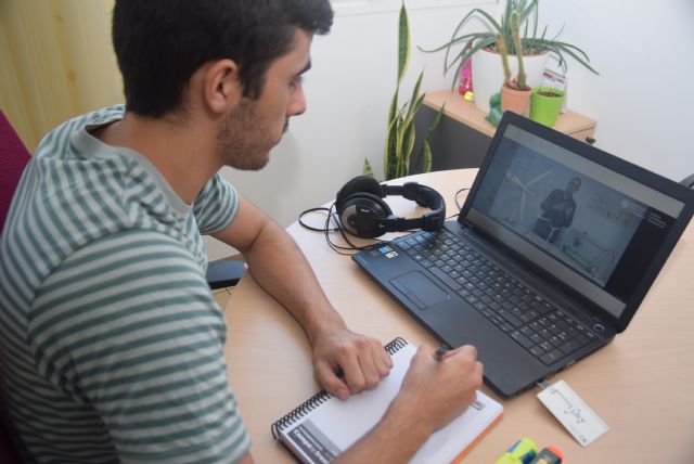 Inicio de clases online en la UPCT para garantizar la igualdad de oportunidades - 2, Foto 2