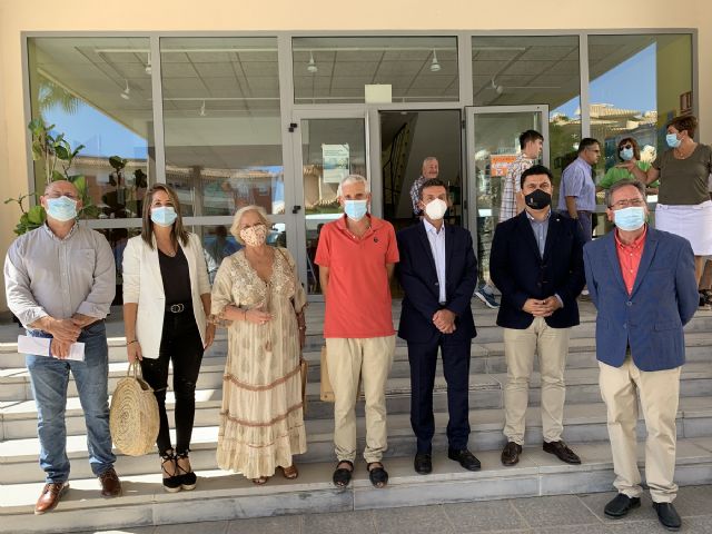 Aidemar abre un nuevo Centro de Día y adquiere un autobús para paliar la reducción de aforo marcada por la pandemia - 2, Foto 2