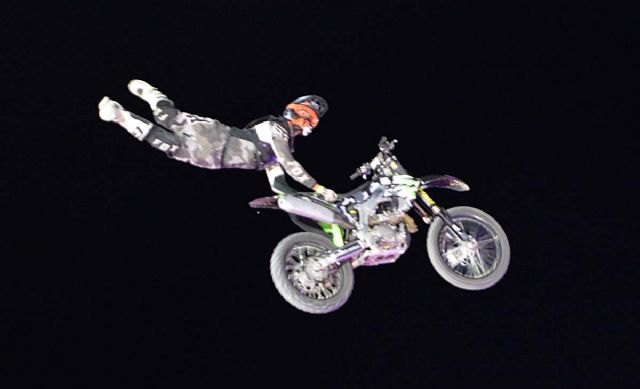 Calasparra vibra con los saltos más espectaculares de Freestyle Motocross - 2, Foto 2