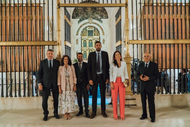 Antelo acude al acto de toma de posesión de López Miras junto a los diputados del GP - 1, Foto 1