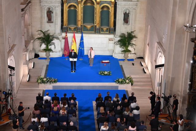 López Miras apela al consenso social para hacer de la Región Murcia un lugar de prosperidad y futuro para todos - 3, Foto 3