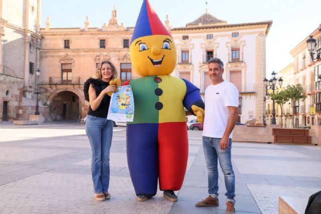 El Ayuntamiento de Lorca amplía de este año una hora más el horario del 'bono infantil' para las atracciones de la Feria - 1, Foto 1
