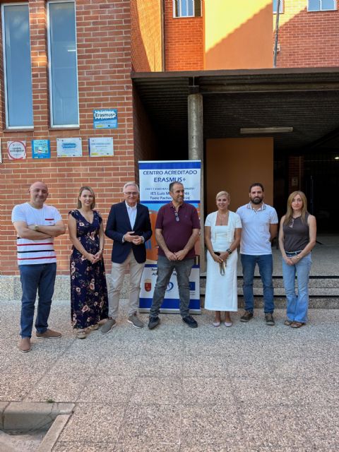 Casi 4 000 alumnos de secundaria han vuelto a las aulas - 3, Foto 3