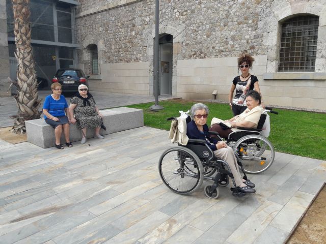 Los mayores del Centro de Da visitan Cartagena, Foto 2