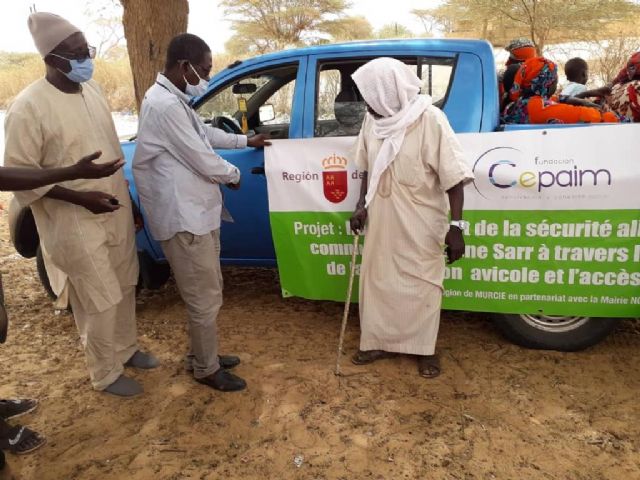 Una cooperativa avícola ayudará a casi 14.000 senegaleses de zonas rurales a través de un proyecto de cooperación del Gobierno regional - 1, Foto 1