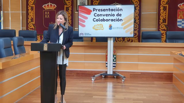 El Ayuntamiento de Molina de Segura y la asociación ADAHÍ firman un convenio para la ayuda a personas afectadas por TDAH en 2022 - 2, Foto 2