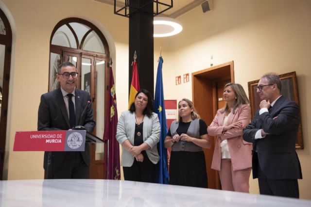 La UMU recibe el apoyo de la Fundación la Caixa para ayudar a estudiantes en situación de vulnerabilidad - 2, Foto 2