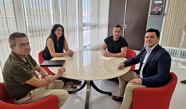El Ayuntamiento renueva convenio de colaboración con la Asociación Cultura, Deporte y Ocio de La Manga del Mar Menor - 1, Foto 1