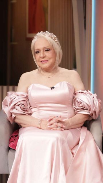 ¡Primicia! “Desiguales” le cumple el sueño de 15 años a la Dra. Nancy Álvarez en vivo por Univision - 1, Foto 1