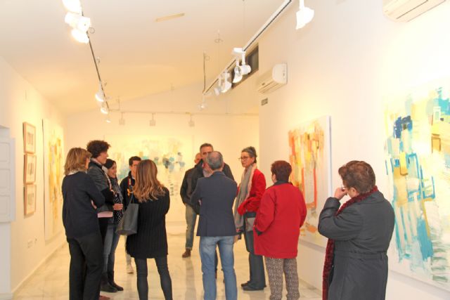 El artista Emilio Pascual presenta su exposición de pintura La maleta del náufrago en Puerto Lumbreras - 2, Foto 2