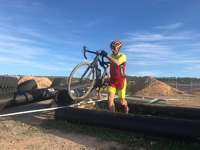 Francisco Cánovas, del Club Ciclista Santa Eulalia, participó en la segunda prueba del circuito de ciclocros de la región de Murcia - 1, Foto 1