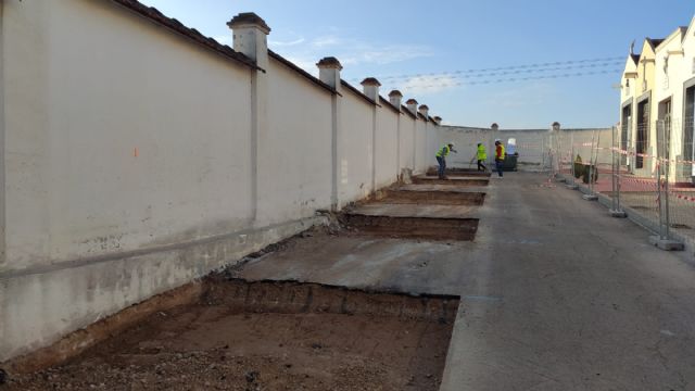 El Cementerio Municipal amplía sus instalaciones con 72 columbarios y la construcción de 120 nichos más - 1, Foto 1