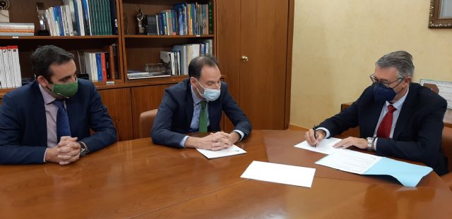 Urrea ha mantenido una reunión de trabajo con el Delegado Institucional de Iberdrola en la Región - 1, Foto 1