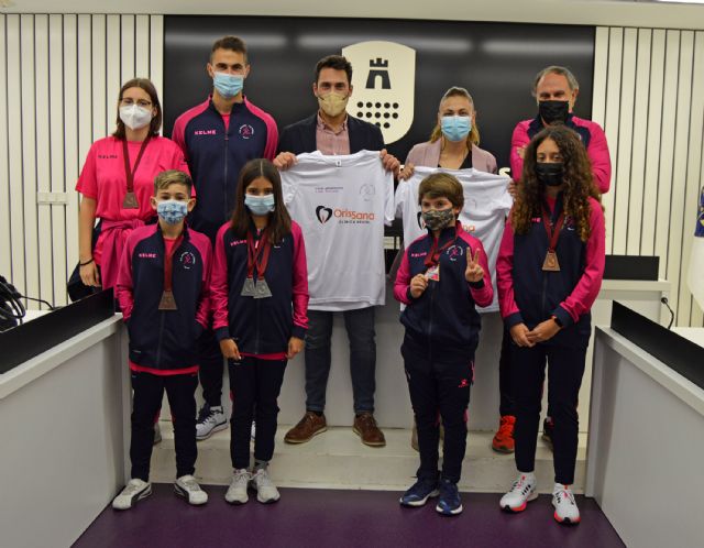 Recepción oficial a los jóvenes medallistas de los últimos regionales de atletismo - 3, Foto 3