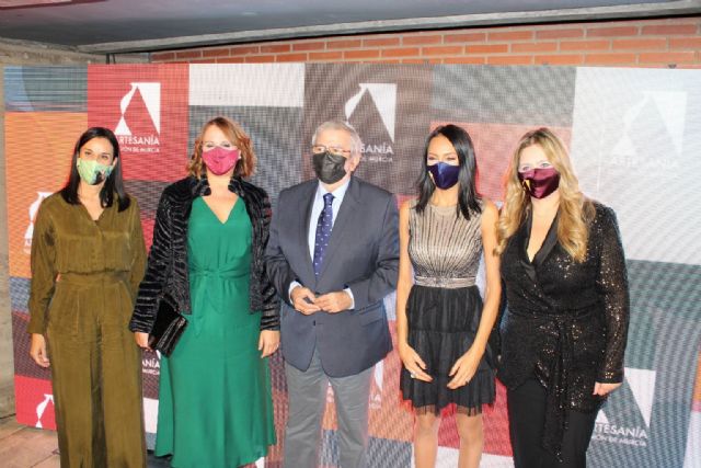 María Luisa Peaguda gana el Premio Regional de Artesanía - 1, Foto 1