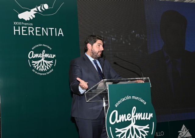 El presidente López Miras defiende la moderación fiscal como fórmula para potenciar el desarrollo de las empresas familiares - 1, Foto 1