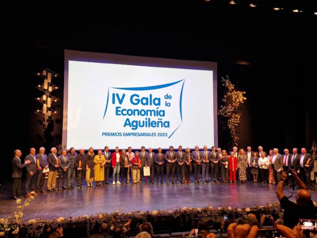 El Hospital Virgen del Alcázar, galardonado con el Premio Horizonte Águilas en la IV Gala de la Economía Aguileña - 3, Foto 3