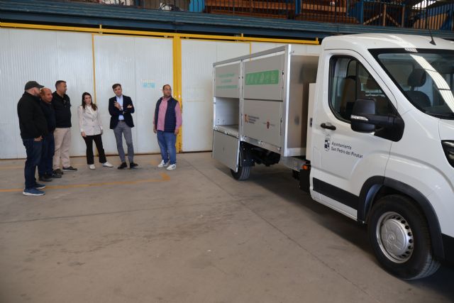 El Ayuntamiento refuerza los servicios de jardinería con dos nuevos vehículos - 3, Foto 3